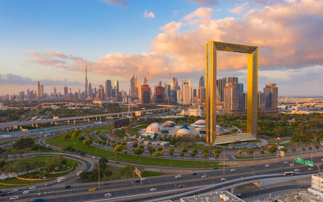 Call Us Dubai Exterior foto